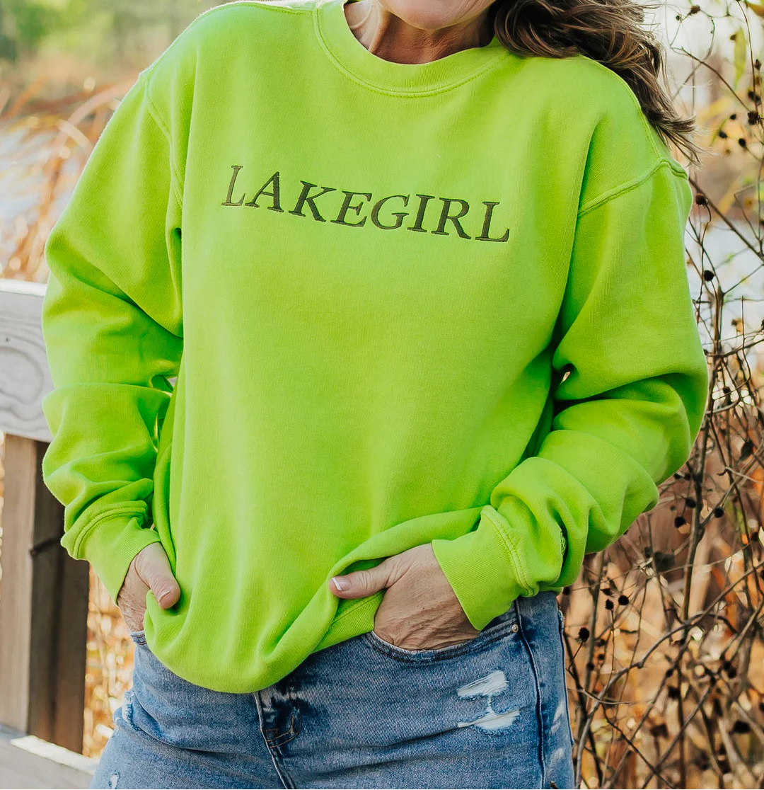 Lakegirl Essential Crewneck – Neon Lime